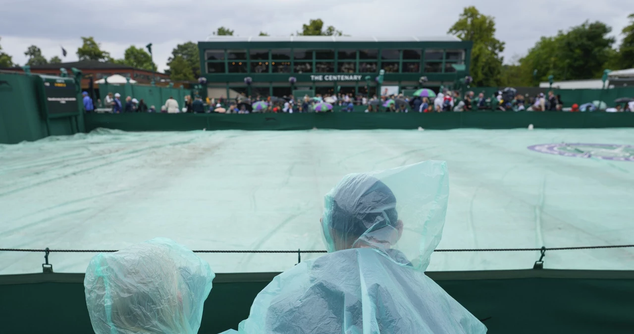 Deszcz paraliżuje Wimbledon