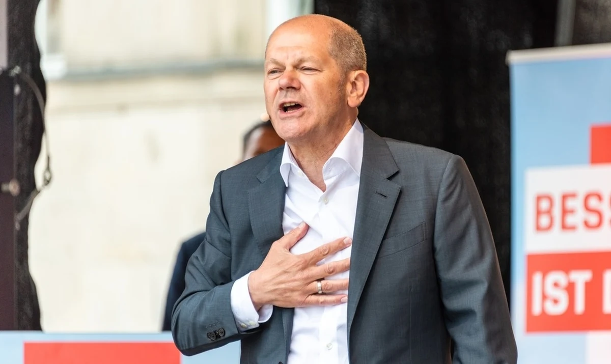 Kanclerz Niemiec bardzo przeżywa wybory parlamentarne we Francji. Jak sam stwierdził, przed drugą turą codziennie pisze SMS-y do Emmanuela Macrona.