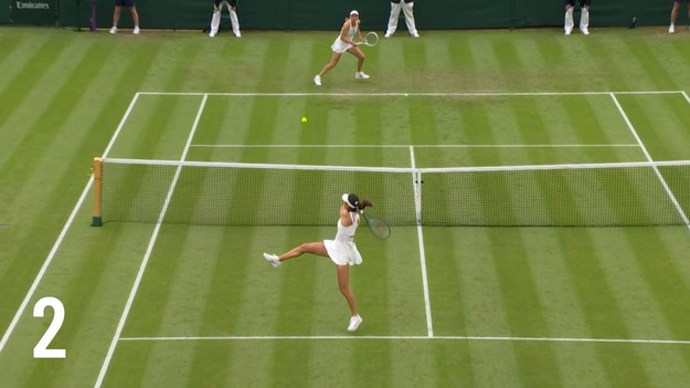 Oczy kibiców tenisa przeniosły się do Londynu, gdzie na kortach trawiastych zawodnicy walczą o zwycięstwo w Wimbledonie. Z reprezentantów Polski w grze zostali Iga Świątek oraz Hubert Hurkacz. Zobacz TOP 5 akcji najlepszych dnia. 

Transmisje z Wimbledonu można oglądać na sportowych antenach Polsatu oraz w Polsat Box Go