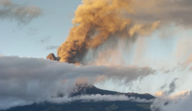 Etna obudziła się po latach. Katania walczy z masą pyłu