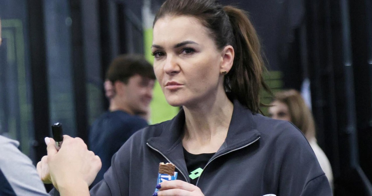 wiadomości,aktualności,Interia Agnieszka Radwańska nie ukrywała swojej wiary. Zapłaciła wysoką cenę za swoją decyzję