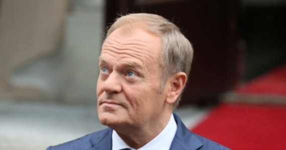 Premier Donald Tusk zaprosił przedstawicieli mediów na rozmowy ws. prawa autorskiego. To reakcja na czwartkowy protest, w którym wzięło udział wiele redakcji. 