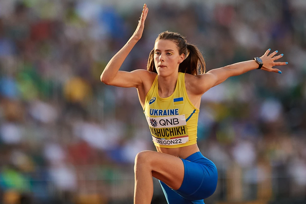 Ukrainka Jarosława Mahuczich wynikiem 2,10 pobiła rekord świata w skoku wzwyż podczas mityngu Diamentowej Ligi w Paryżu. Dotychczasową rekordzistką od 1987 roku była Bułgarka Stefka Kostadinowa - 2,09.