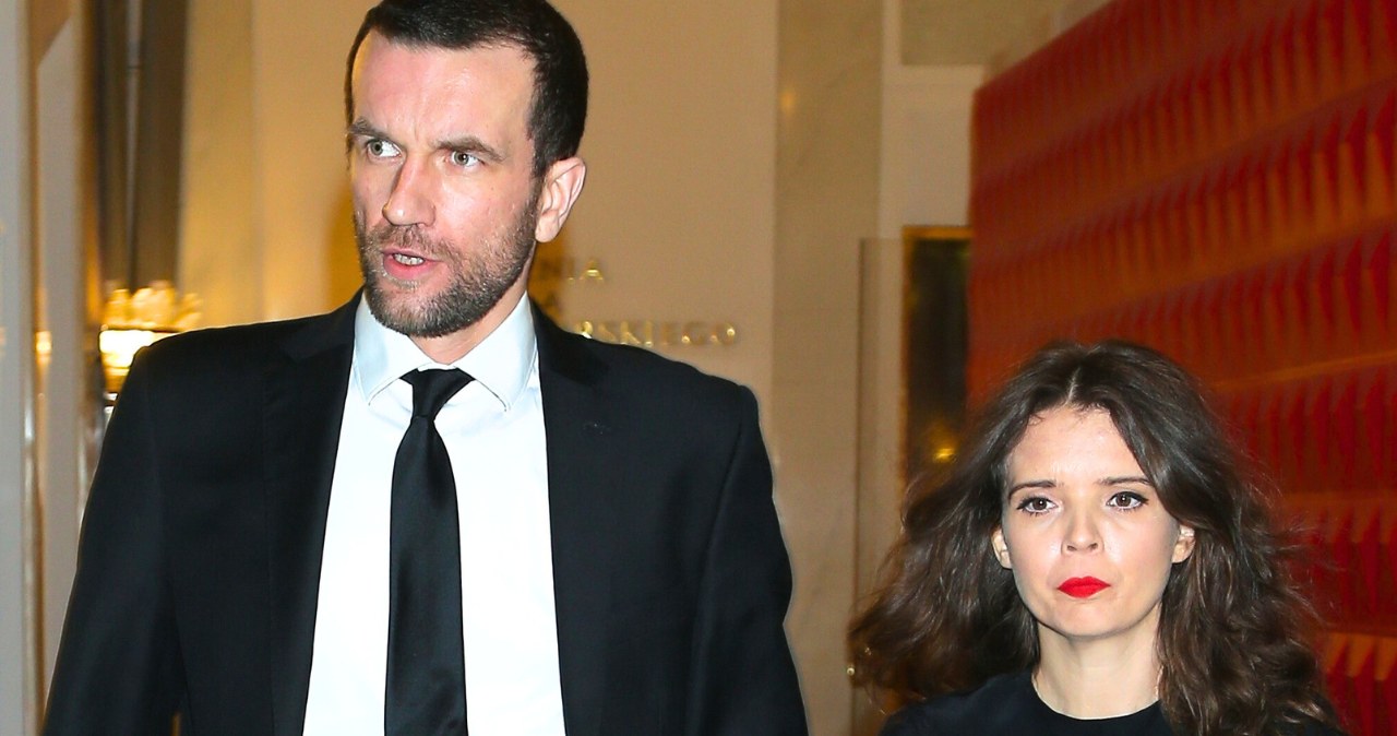 Kot oświadczył się żonie na pierwszym spotkaniu. Jej odpowiedź go zaskoczyła