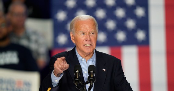 Nie obchodzi mnie, co myślą elity i wielkie nazwiska; nigdzie się nie wybieram - zadeklarował prezydent USA Joe Biden w niezapowiadanym wcześniej wywiadzie na antenie telewizji MSNBC. Podobną wiadomość Biden przekazał w liście do krytykujących go demokratów w Kongresie.