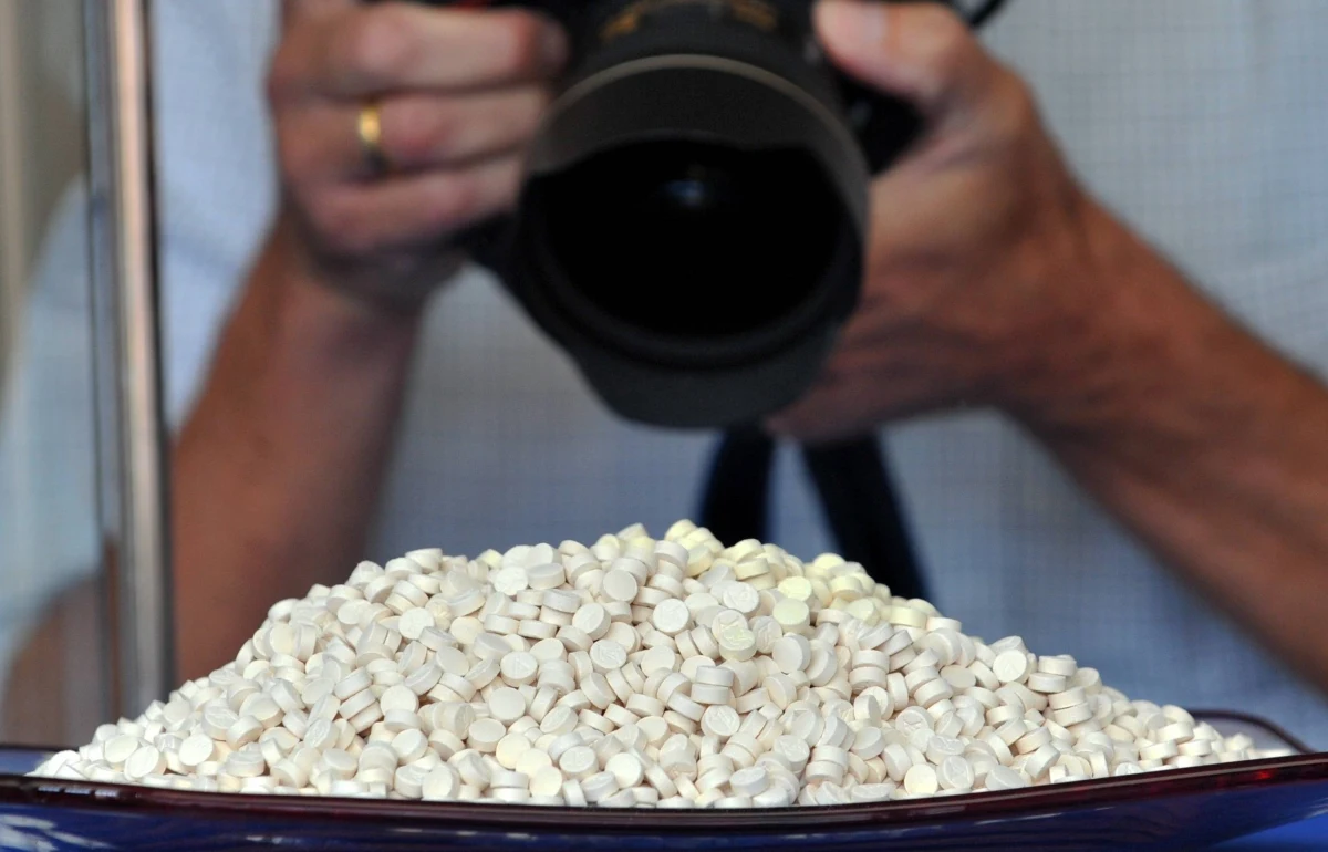 "Kryształy", czyli syntetyczne narkotyki, stały się towarem eksportowym - pisze "Rzeczpospolita".