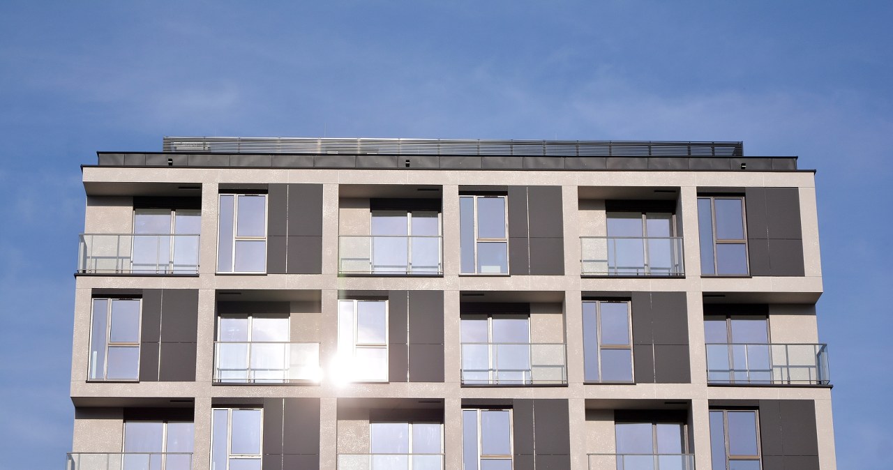 Okna jako źródło energii. Nowa chińska technologia CUSC zmienia miasta