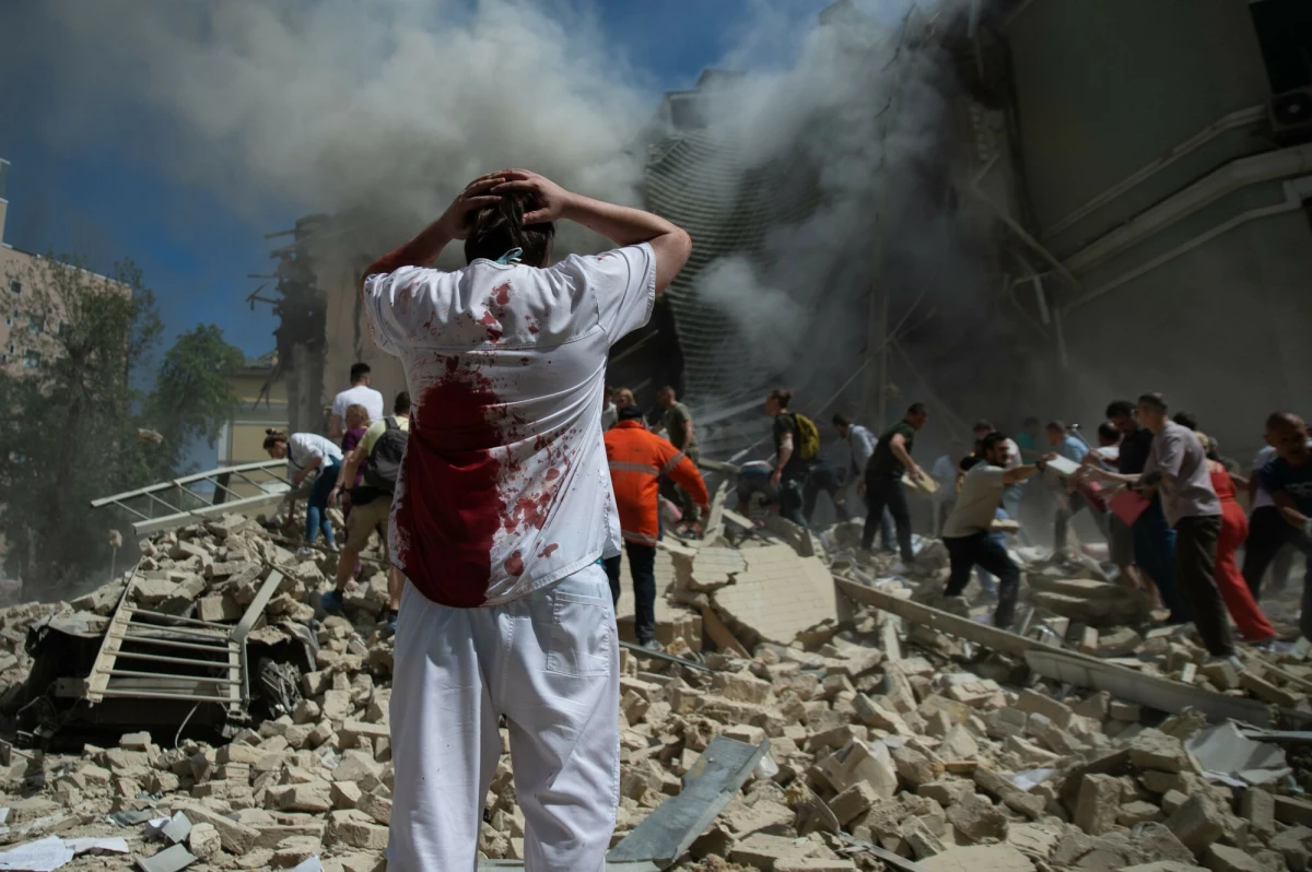 Analizy wskazują, że dziecięcy szpital Ochmatdyt w Kijowie został trafiony bezpośrednio - informuje ONZ. Liczba ofiar rosyjskiego poniedziałkowego ataku na ukraińską stolicę wzrosła do 31.