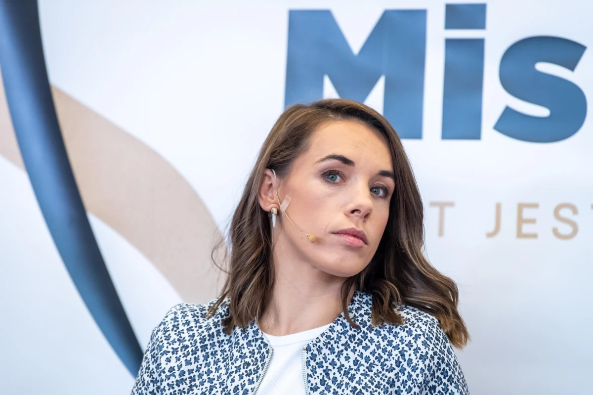 "W Paryżu zobaczymy tylko dwie nasze osady. Wierzę, że to mała reprezentacja, ale jakościowa" - mówi w rozmowie z RMF FM była wioślarka Magdalena Fularczyk-Kozłowska, która ma w dorobku dwa olimpijskie medale: brąz z Londynu i złoto z Rio de Janeiro. 