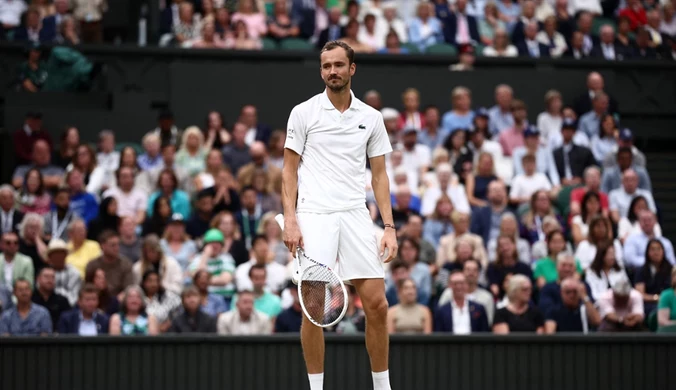 Niespodzianka w ćwierćfinale Wimbledonu. Udany rewanż Rosjanina za finał, lider na kolanach