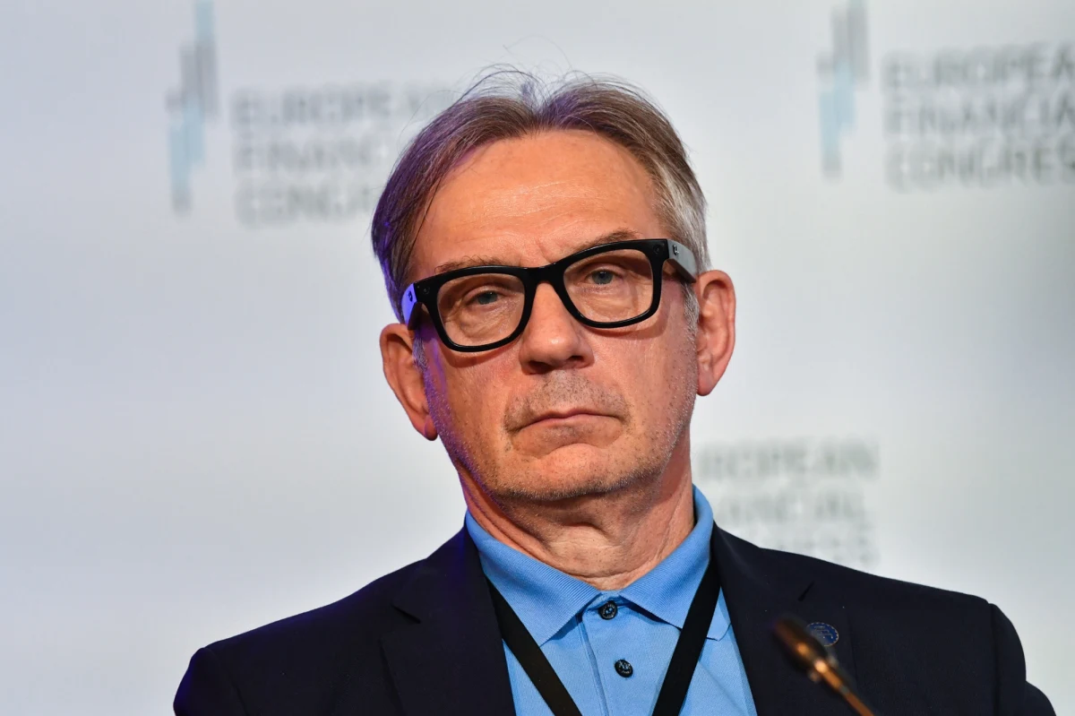 Cezary Stypułkowski decyzją rady nadzorczej został nowym prezesem Banku Pekao. Stanowisko obejmie 5 października - podał bank w komunikacie. Stypułkowski był wcześniej prezesem mBanku.