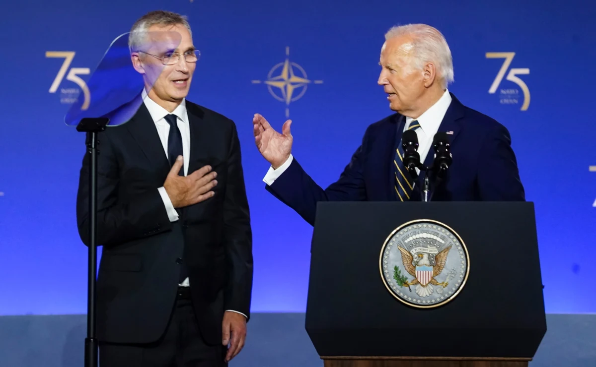 Prezydent USA Joe Biden zainaugurował jubileuszowy Szczyt NATO w Waszyngtonie, ogłaszając przekazanie Ukrainie pięciu nowych strategicznych systemów obrony powietrznej, w tym czterech baterii Patriot i jednego SAMP/T. Dodatkowo USA i sojusznicy mają przekazać Ukrainie dziesiątki systemów krótszego zasięgu.