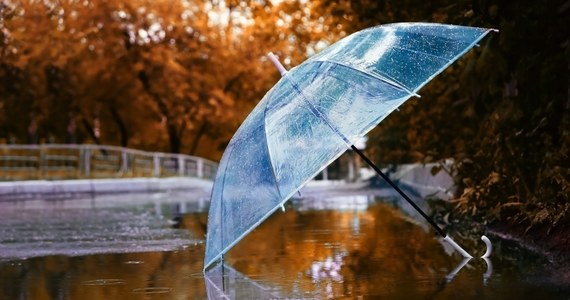 Ciepło, ale z opadami deszczu powyżej normy - tak będzie jesienią według Instytutu Meteorologii i Gospodarki Wodnej, który w środę opublikował długoterminową prognozę temperatury i opadów od sierpnia aż do listopada.