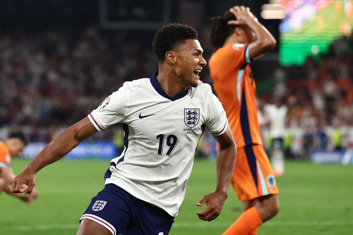 Emocje i bramki od pierwszych minut! VAR, rzut karny i decydujący cios w 90. minucie. Anglia drugi raz z rzędu zagra w finale Euro po wygranej 2:1 z Holandią. Rywalem Wyspiarzy w niedzielę będzie Hiszpania.