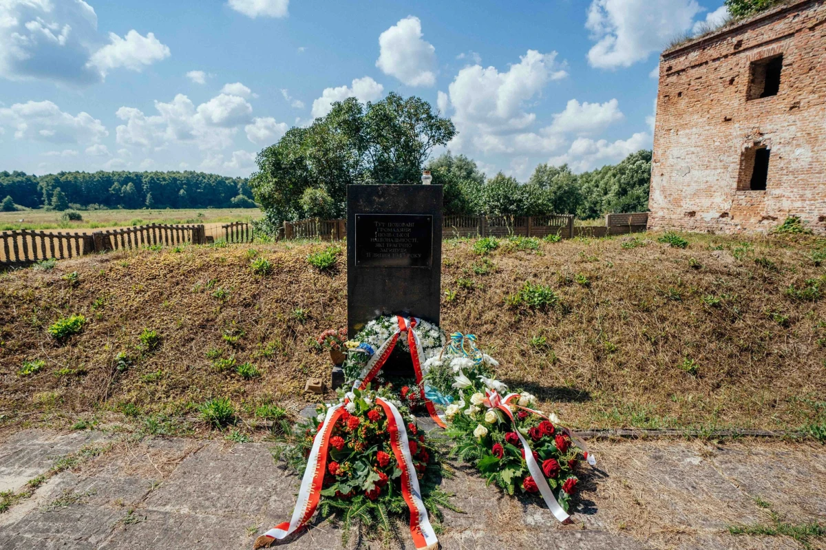 Zbrodnia wołyńska jest jednym z najbardziej dramatycznych epizodów II wojny światowej i losów Polaków w ogóle w historii. Straszne wydarzenia, których kulminacja przypadła 11 lipca 1943 roku, położyły się cieniem na relacjach polsko-ukraińskich.