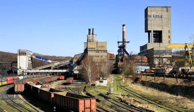 Wstrząs w kopalni Rydułtowy. Utracono kontakt z częścią załogi