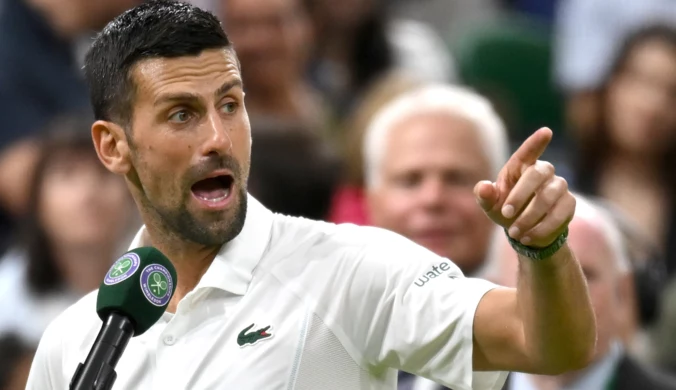 Novak Djoković narobił sobie kłopotów na Wimbledonie. O tym jest głośno. "Ludzie są przeciwko niemu"