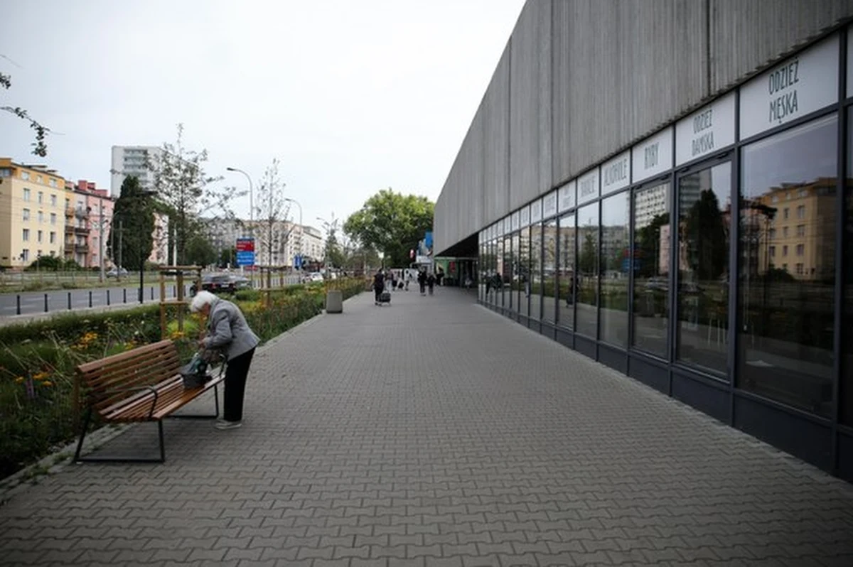 Przemarsz ulicami Warszawy to główny powód utrudnień, jakie czekają na kierowców w piątek. Dotyczyć będą głównie Śródmieścia i Ochoty - poinformował Zarząd Transportu Miejskiego.
