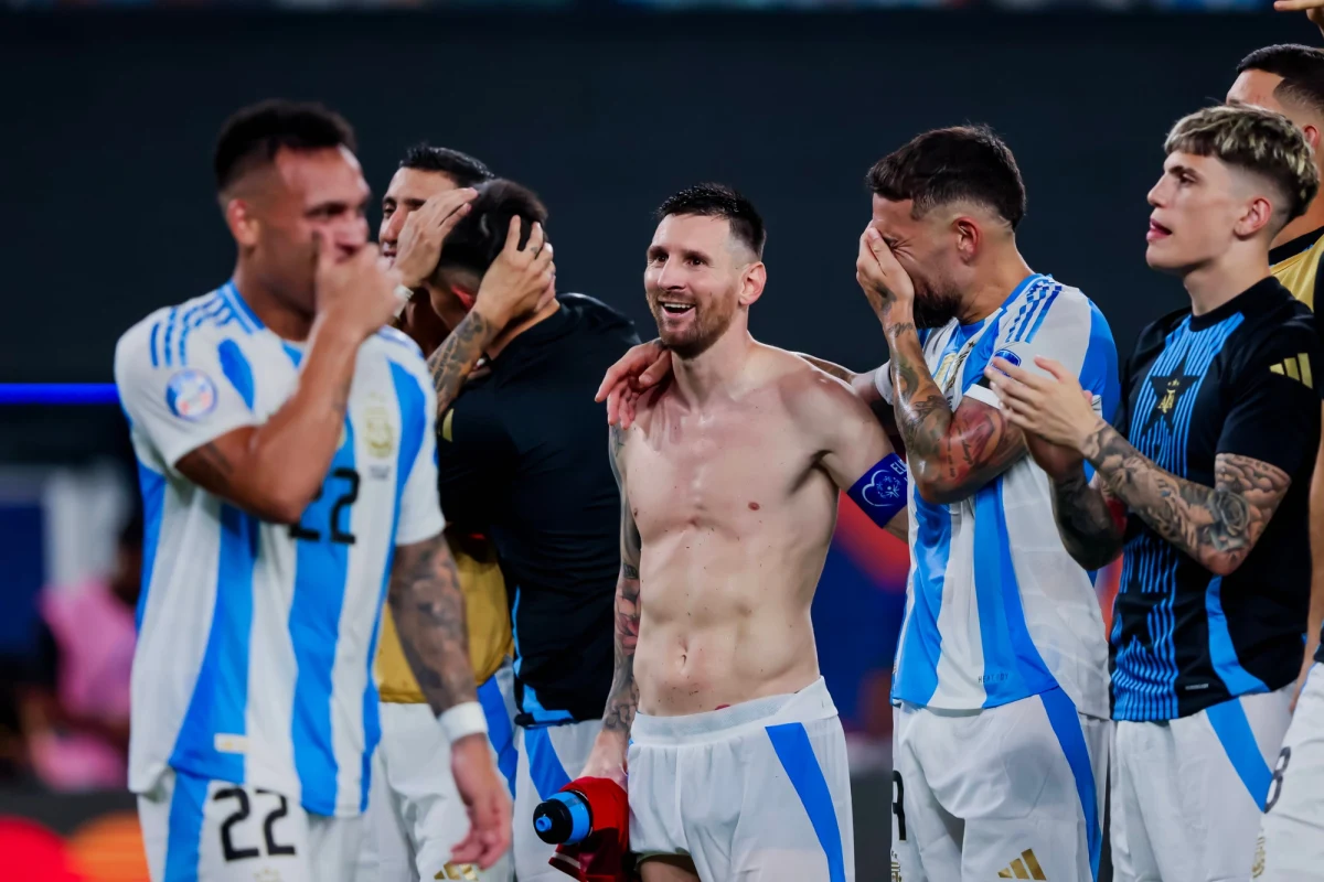 ​Kilka godzin po finale mistrzostw Europy dowiemy się także, kto jest triumfatorem Copa America. Broniący tytułu piłkarze reprezentacji Argentyny powalczą w nocy z niedzieli na poniedziałek o rekordowy 16. triumf. W finale w Miami zmierzą się z Kolumbią, która jest niepokonana od 28 spotkań, ale na tytuł czeka 23 lata.