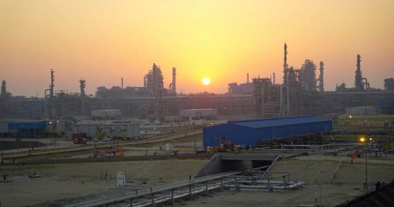 Kuwait Petroleum Corporation (KPC) poinformowało o odkryciu "gigantycznego" złoża ropy. Zasoby oszacowano 3,2 miliarda baryłek,