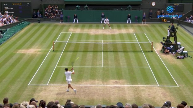 Skrót finałowego meczu Wimbledonu. Dziś wyraźnie lepszy okazał się być Carlos Alcaraz, który drugi raz z rzędu wybrał Wimbledon!

Transmisje z Wimbledonu można oglądać na sportowych antenach Polsatu oraz na  Polsat BOX Go   Oglądaj wygodnie gdziekolwiek chcesz: na komputerze, na tablecie, na smartfonie, na Smart TV.

W tekście zawarto link serwisu partnerskiego