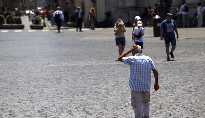 Dramat we Włoszech. Seniorzy upadali na plaży