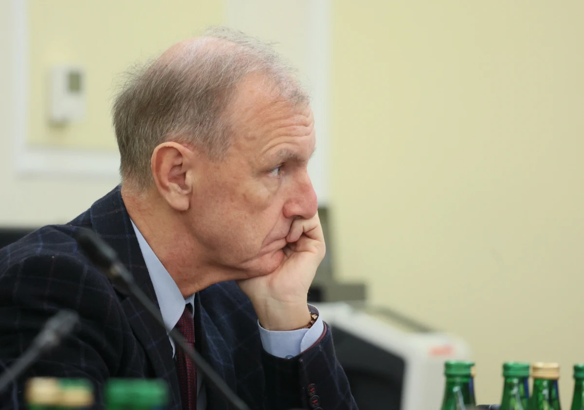 Prezydent Andrzej Duda nie zgodzi się na to, aby Bogdan Klich został ambasadorem Polski w Stanach Zjednoczonych - dowiedział się dziennikarz RMF FM. Senator z Koalicji Obywatelskiej miałby zastąpić na stanowisku Marka Magierowskiego, który pełni tę funkcję od 2021 r. 
