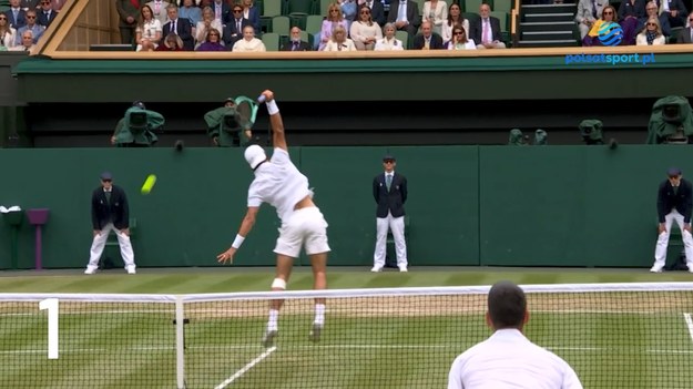 W tegorocznym finale Wimbledonu Carlos Alcaraz zmierzył się z Novakiem Djokoviciem. Lepszy na korcie w Londynie okazał się Hiszpan. Zobacz najlepsze akcje turnieju. 

Transmisje z Wimbledonu można oglądać na sportowych antenach Polsatu oraz na  Polsat BOX Go   Oglądaj wygodnie gdziekolwiek chcesz: na komputerze, na tablecie, na smartfonie, na Smart TV.

W tekście zawarto link serwisu partnerskiego