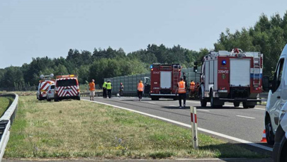 Wypadek na obwodnicy Radomia. Dwie osoby ranne 