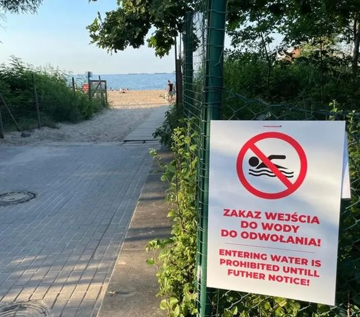 Brzeźno Hallera, Brzeźno Molo, Dom Zdrojowy, Piastowska i Jelitkowo - te gdańskie kąpieliska zostały zamknięte. Władze miasta podkreślają, że to działania prewencyjne po pożarze w Nowym Porcie.           