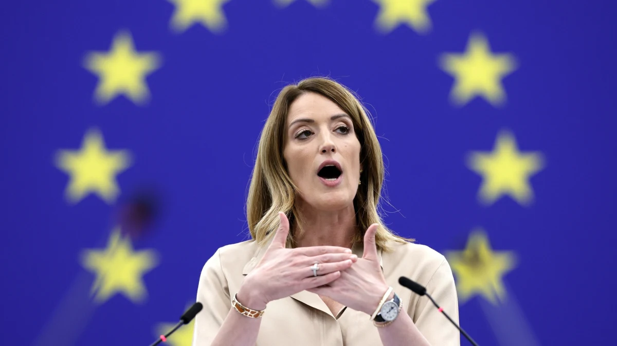 Parlament Europejski w Strasburgu we wtorek ponownie wybrał Robertę Metsolę na przewodniczącą. Wybór Maltanki nie jest zaskoczeniem, bo uchodzi ona za osobę pojednawczą i powszechnie lubianą.