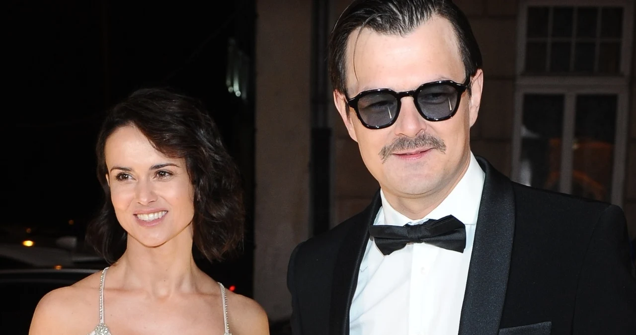 Dawid Ogrodnik żonę znalazł sobie w sieci. To ona go zaczepiła