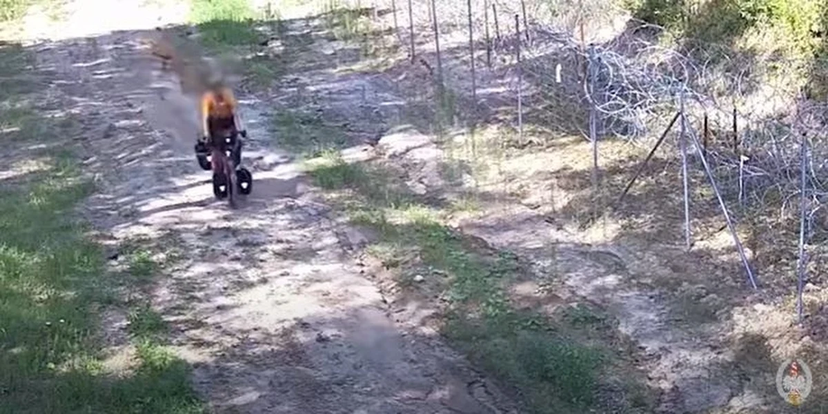 500 złotych mandatu dostał za jazdę rowerem po pasie drogi granicznej turysta z Niemiec – poinformowała warmińsko-mazurska Straż Graniczna. Był setną osobą, który w tym roku zlekceważyła przepisy obowiązujące przy granicy państwa.