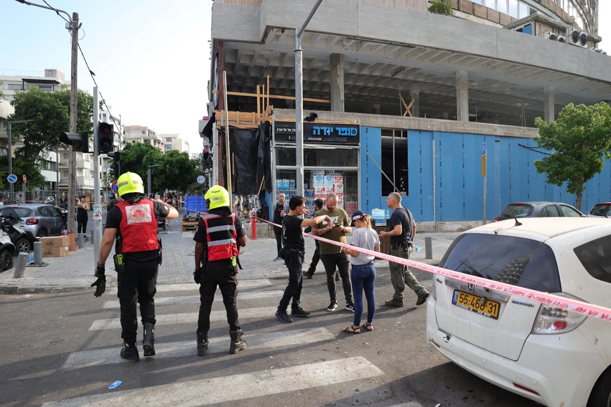 W centrum Tel Awiwu doszło w nocy z czwartku na piątek do silnej eksplozji. 1 osoba zginęła, a co najmniej 10 zostało rannych. Do ataku przyznali się jemeńscy rebelianci Huti.