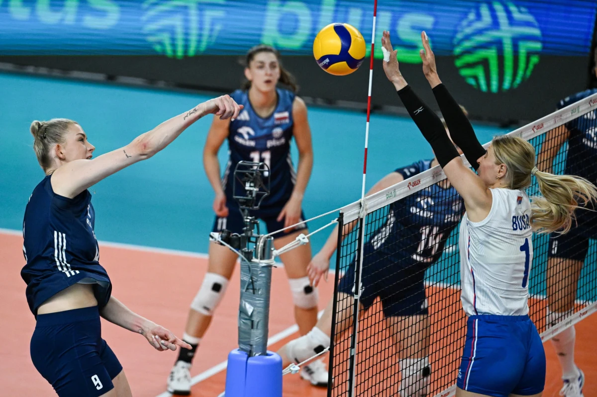 Siatkarki Serbii wygrały XII Memoriał Agaty Mróz-Olszewskiej, rozegrany w Mielcu. W ostatnim meczu pokonały Polskę 3:1 (17:25, 25:21, 25:15, 25:19). Biało-czerwone zajęły drugie miejsce. Wcześniej Dominikana pokonała Francję 3:0 (25:16, 25:15, 25:23) i wywalczyła trzecią lokatę.