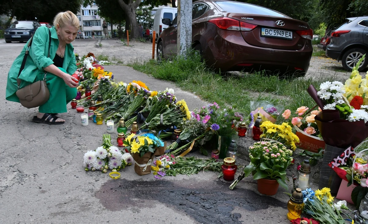 Ukraińskie służby badają wszystkie możliwe wersje zabójstwa byłej parlamentarzystki Iryny Farion, w tym tę, która wiąże sprawę z Rosją - ogłosił w sobotę ukraiński prezydent Wołodymyr Zełenski.