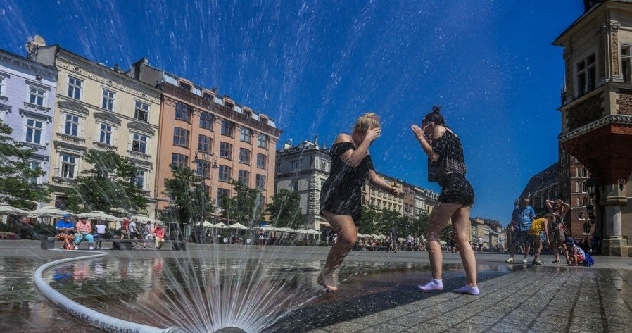 Kraków walczy z falą upałów. Zmiany odczują turyści