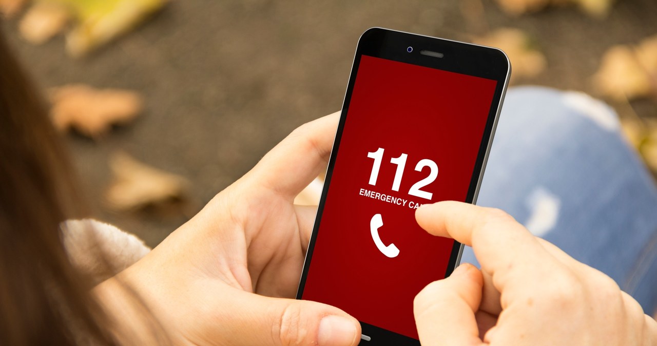 Choć są dwa numery alarmowe, zwróć uwagę na jedno. Kiedy dzwonić na 112, a kiedy na 999?