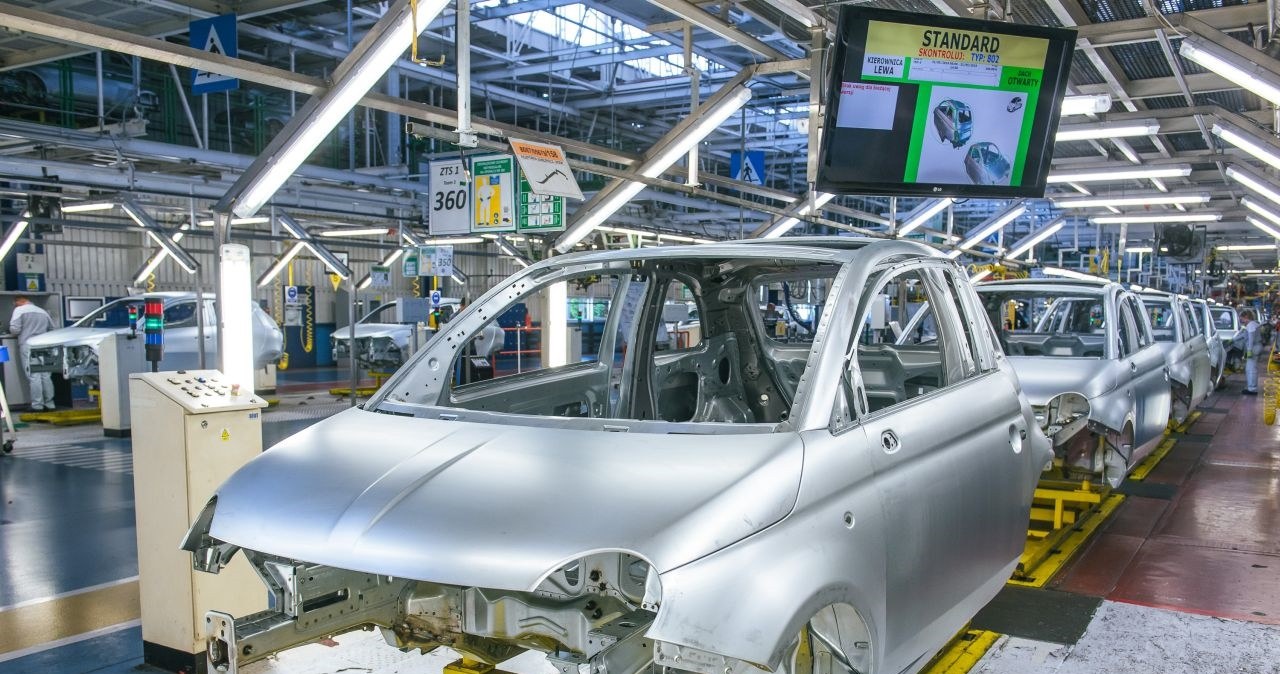 Przemysł motoryzacyjny w Polsce w coraz gorszej sytuacji. Co jest powodem?