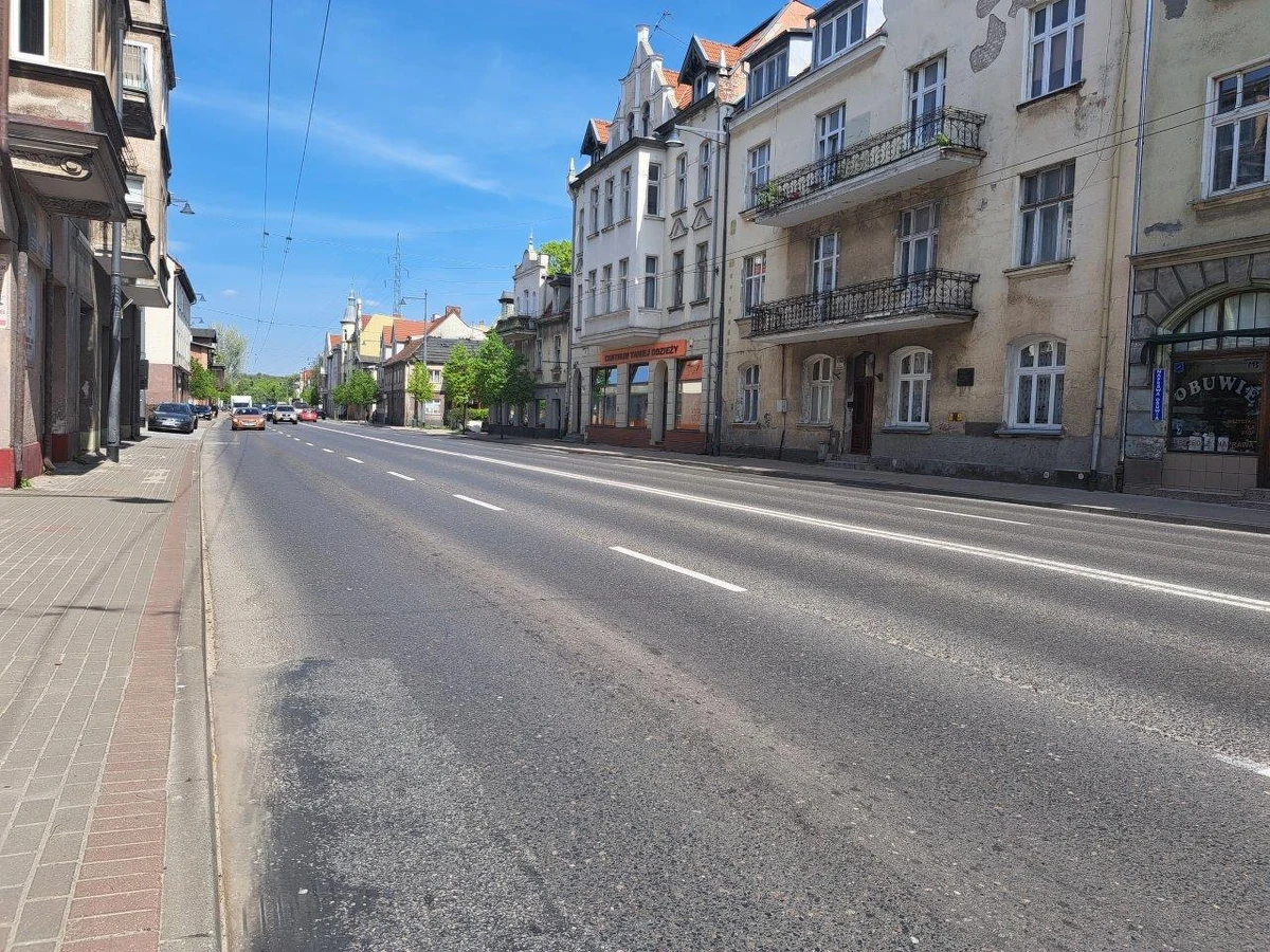 Jutro rozpoczyna się remont Alei Niepodległości w Sopocie. Na kierowców czekają duże utrudnienia. Prace remontowe są zaplanowane na 3 miesiące. 