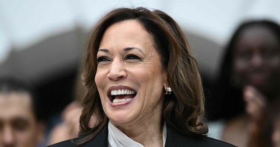 Kamala Harris ma powody do zadowolenia. Powód jest prosty - szanse wiceprezydentki Stanów Zjednoczonych na nominację Partii Demokratycznej w wyborach prezydenckich rosną bardzo szybko. Jej kandydaturę popiera coraz więcej wpływowych polityków demokratów, z byłą spikerką Izby Reprezentantów Nancy Pelosi na czele.