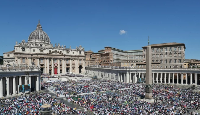 Watykan otwiera archiwa. Na jaw wychodzą kulisy skandalu sprzed lat