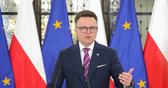 „Jest kłopot z tym, jak Rada Europy rozumie swoje kompetencje w zakresie immunitetów. Ja chętnie podejmę rozmowy z RE w tym zakresie” - podkreślił marszałek Sejmu Szymon Hołownia, odnosząc się do sprawy posła Marcina Romanowskiego.