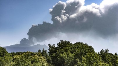 Etna znów pokazuje swoją moc. Loty do Katanii zawieszone