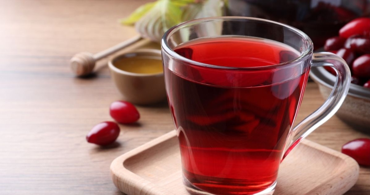 Ma działanie przeciwzapalne i antybakteryjne. Czerwone owoce derenia to skarbnica witamin