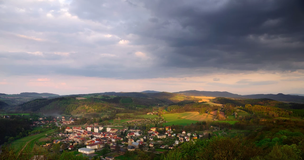  To najmniejsze miasto na Dolnym Śląsku. Wygląda jak miejsce z baśni