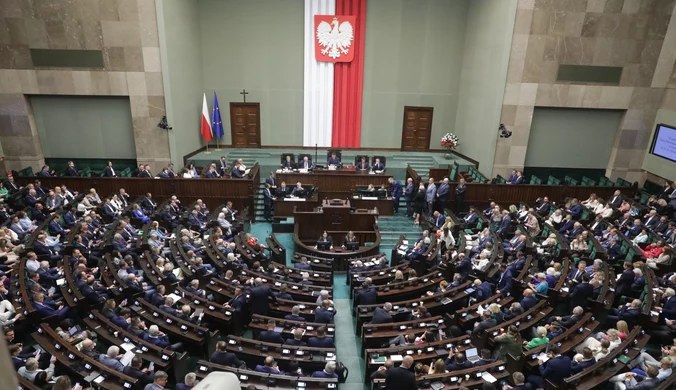 Reforma Trybunału Konstytucyjnego. Sejm podzielony, gorąca dyskusja