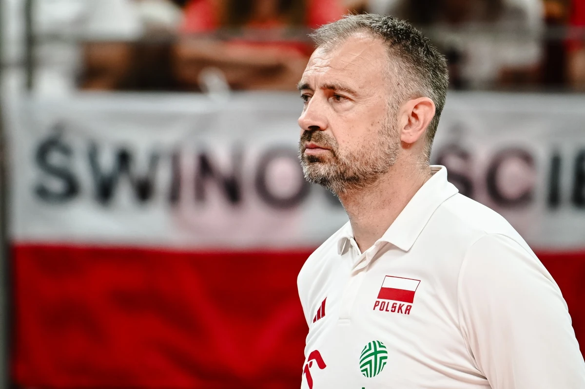 Polski Związek Piłki Siatkowej (PZPS) przedłużył kontrakty z trenerem siatkarek Stefano Lavarinim oraz szkoleniowcem siatkarzy Nikolą Grbiciem do igrzysk olimpijskich w Los Angeles w 2028 roku - poinformował prezes Sebastian Świderski.