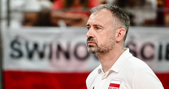 Polski Związek Piłki Siatkowej (PZPS) przedłużył kontrakty z trenerem siatkarek Stefano Lavarinim oraz szkoleniowcem siatkarzy Nikolą Grbiciem do igrzysk olimpijskich w Los Angeles w 2028 roku - poinformował prezes Sebastian Świderski.