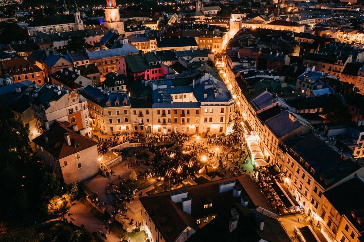 Rośnie liczba turystów, którzy odwiedzają Lublin. Od początku roku do końca czerwca było ich ponad 800 tysięcy, z czego niemal jedna trzecia to obcokrajowcy.